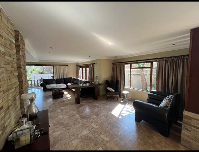 4 BEDROOM PROPERTY TO RENT IN WATERKLOOF